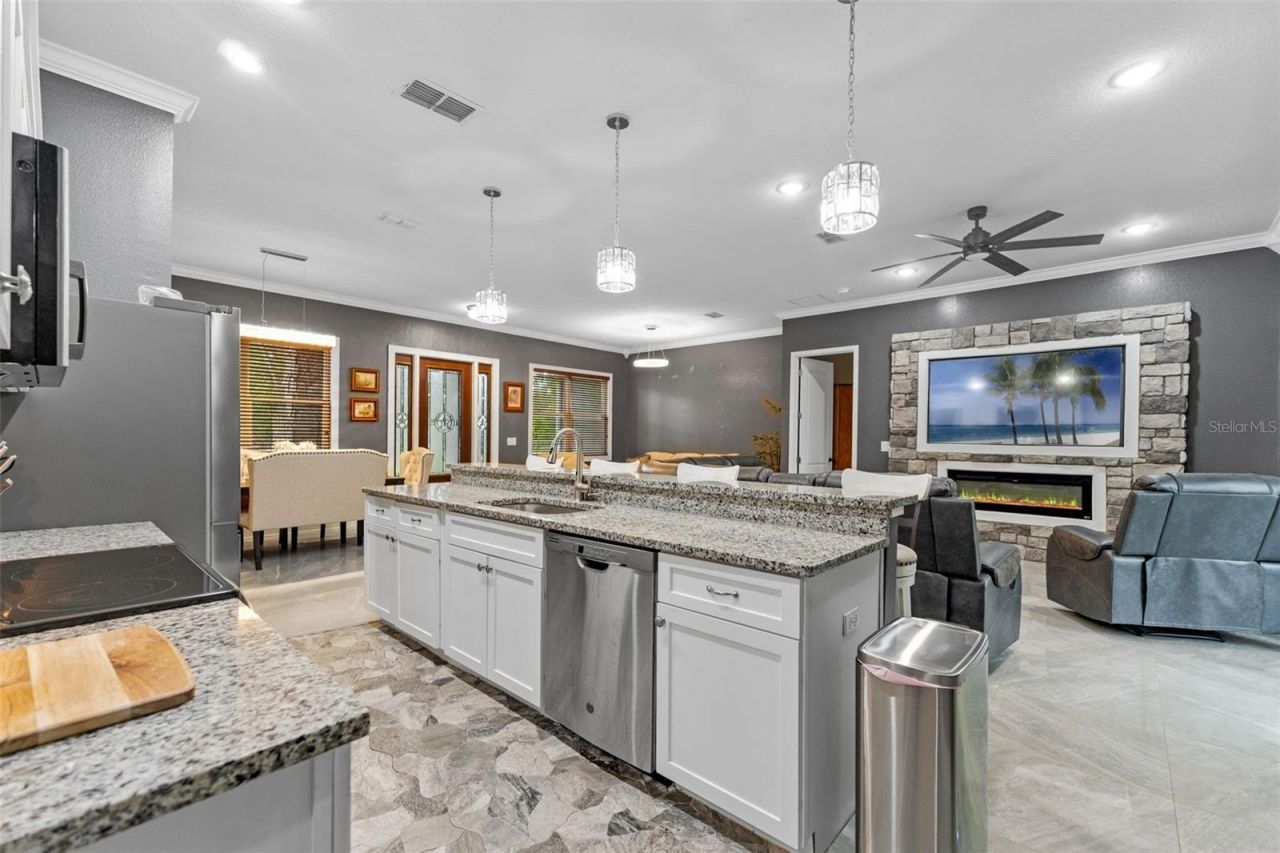 308 Church Street, Lake Helen, FL 32744 Photo