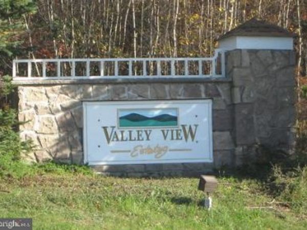 102 PATTEN CIRCLE, ALBRIGHTSVILLE, PA 18210