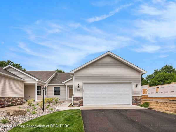 4057 Eastbridge Circle, Stockbridge, MI 49285