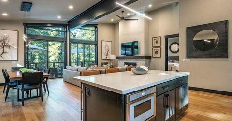 1055 Martis Landing, Truckee, CA 96161 Photo