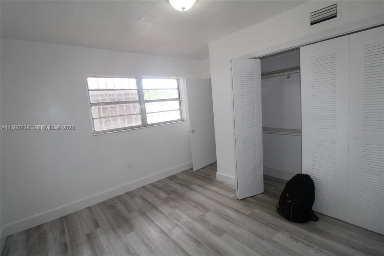 965 W 23rd St, Hialeah, FL 33010 Photo