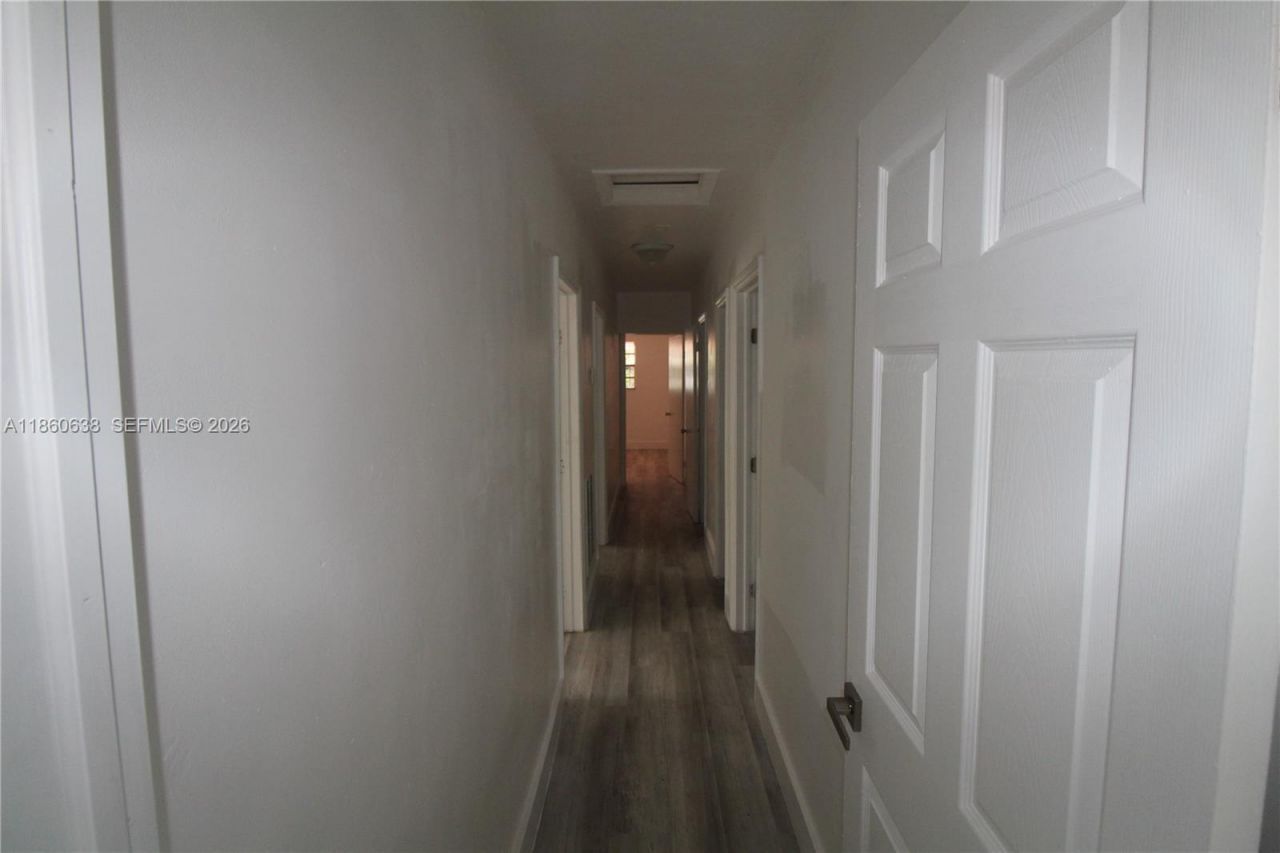 965 W 23rd St, Hialeah, FL 33010 Photo