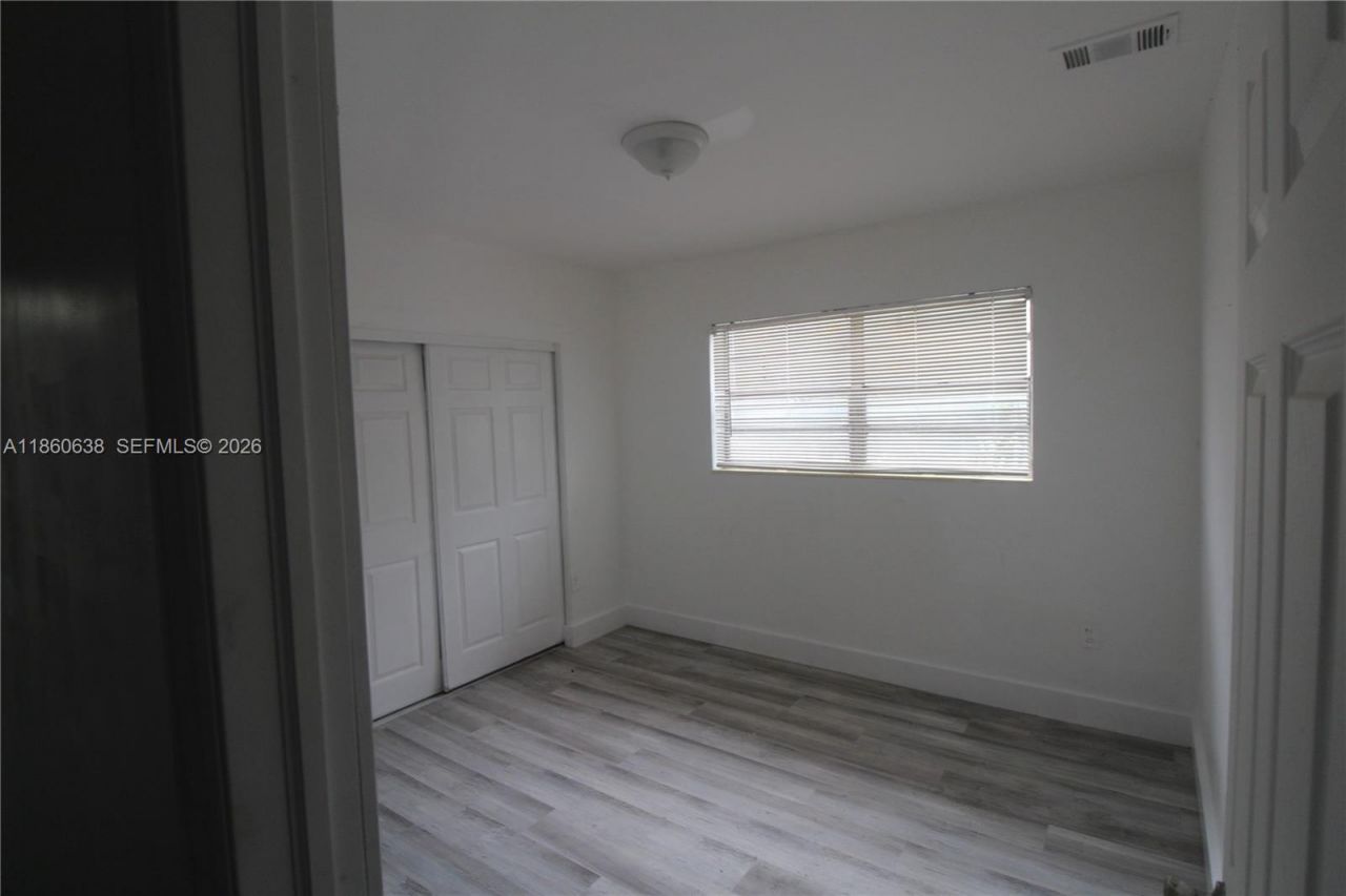 965 W 23rd St, Hialeah, FL 33010 Photo
