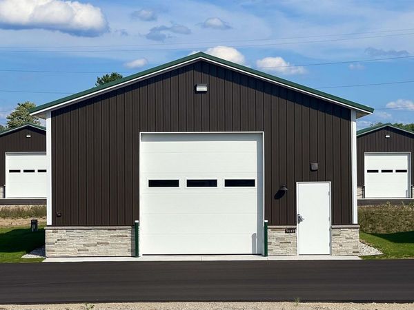 3052 Luxury Barn Lane, Unit 26, Traverse City, MI 49685