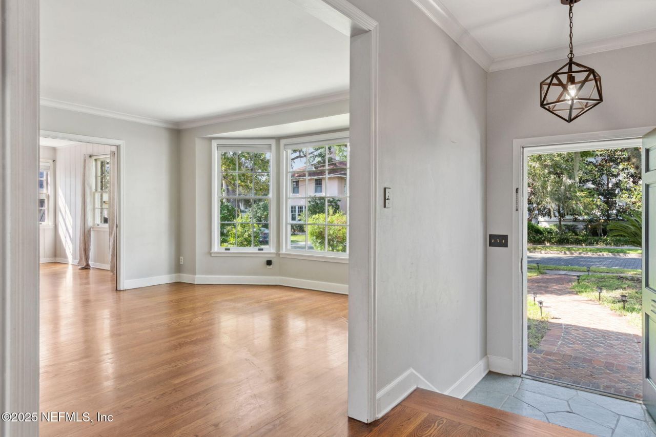 1825 Elizabeth Place, Jacksonville, FL 32205 Photo