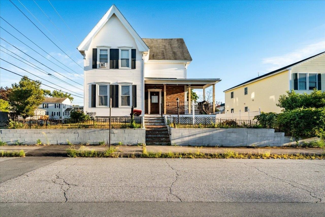 651 Summer Street, Manchester, NH 03103 Main Photo