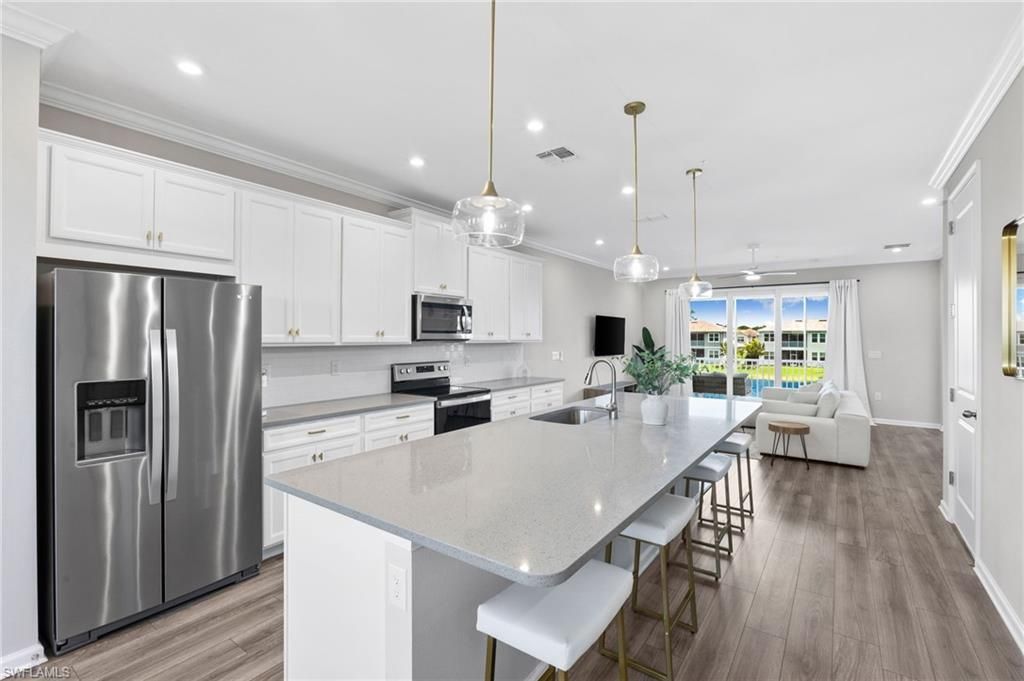 4607 Arboretum Cir, Unit 202, Naples, FL 34112 Photo