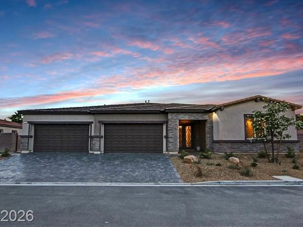 2669 Pioneer Estates Court, Las Vegas, NV 89117