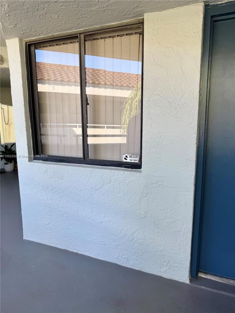 8365 SW 152nd Ave, Unit PH4, Miami, FL 33193 Photo