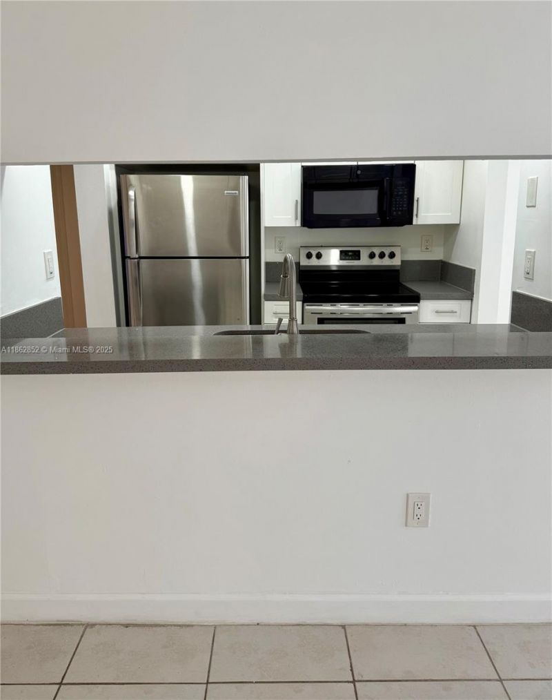 8365 SW 152nd Ave, Unit PH4, Miami, FL 33193 Photo