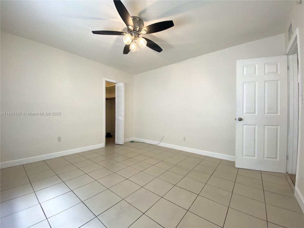 932 Euclid Ave, Unit 2, Miami Beach, FL 33139 Photo