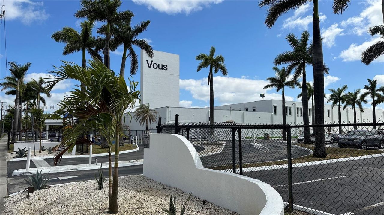 17801 NW 2nd Ave, Unit Suite 201, Miami Gardens, FL 33169 Photo