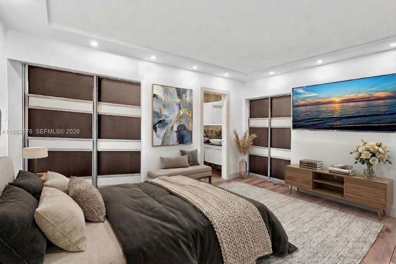 20350 Highland Lakes Blvd, Miami, FL 33179 Photo