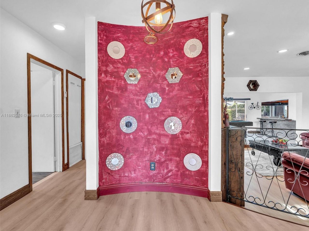 20350 Highland Lakes Blvd, Miami, FL 33179 Photo