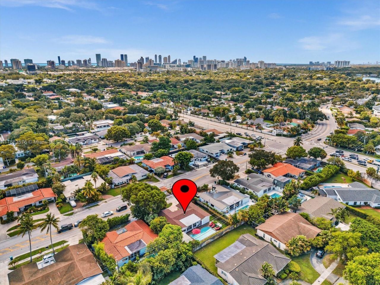 20350 Highland Lakes Blvd, Miami, FL 33179 Photo