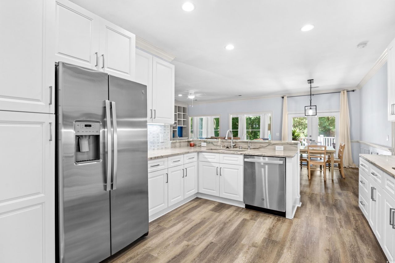 16 Gray Fox Loop Photo 16