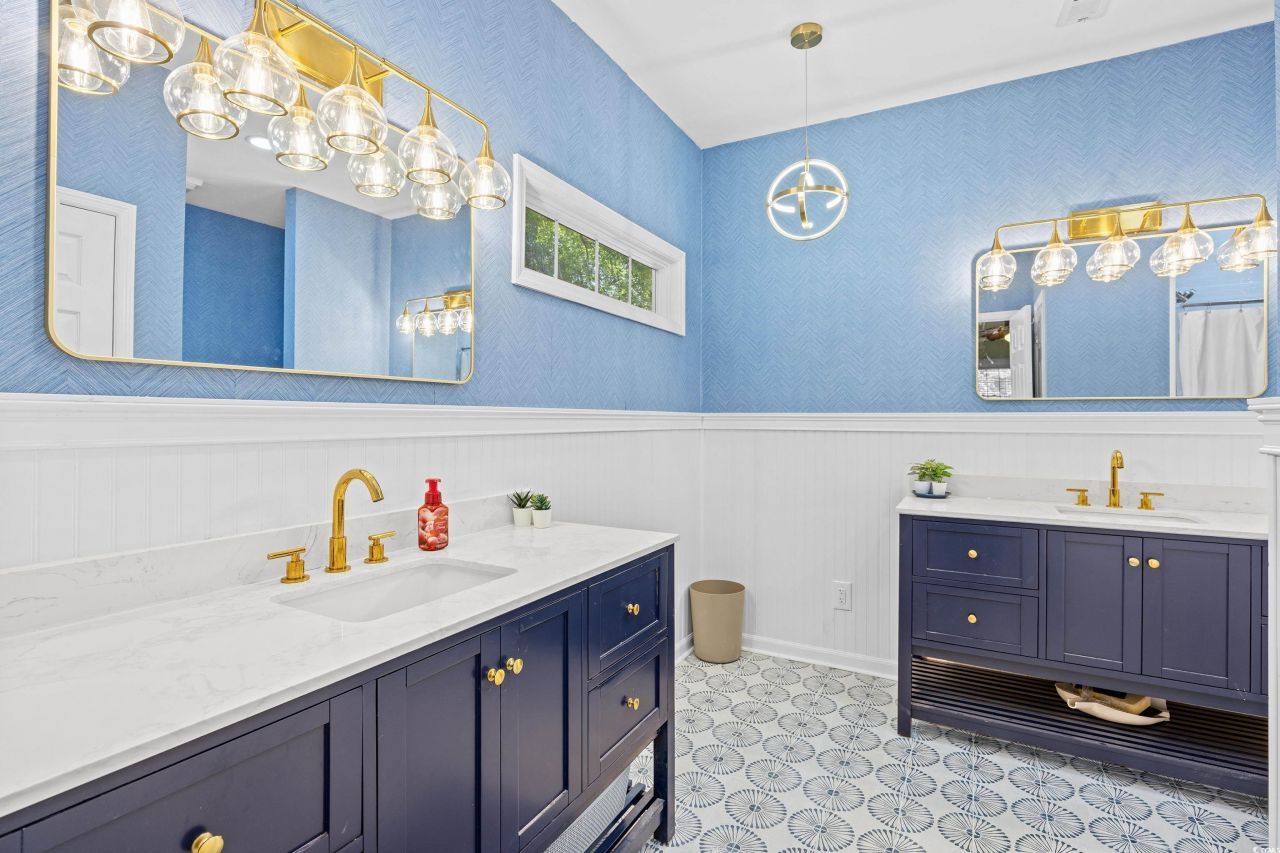 16 Gray Fox Loop Photo 24