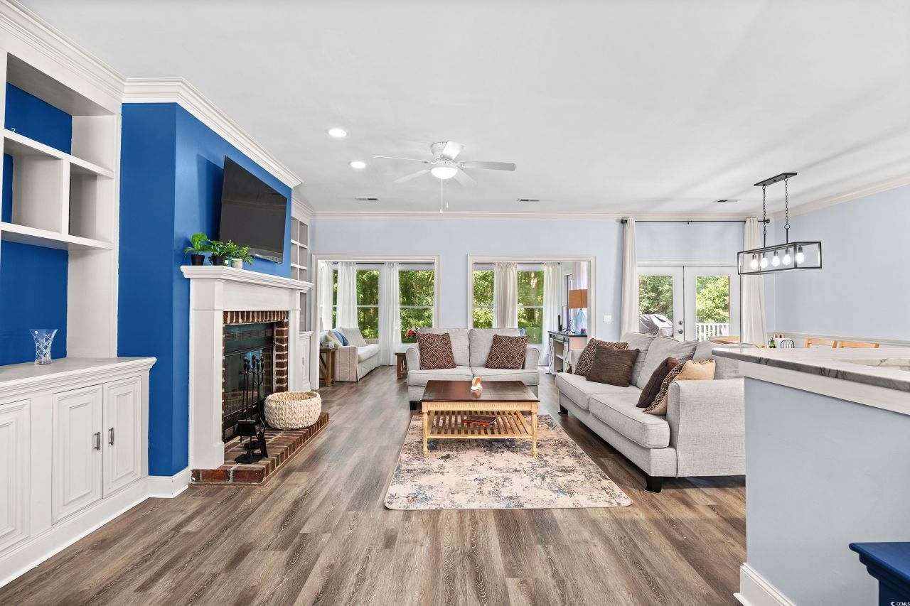 16 Gray Fox Loop Photo 8