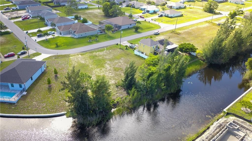 3512 NE 21st Pl, Cape Coral, FL 33909 Photo