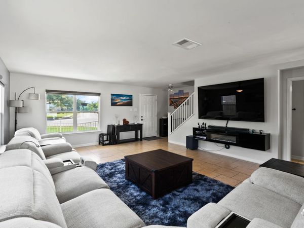 1160 Forest Bluff TRL, Round Rock, TX 78665