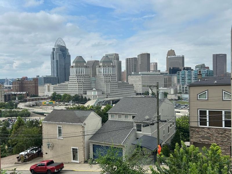 429 Oregon Street, Cincinnati, OH 45202 Photo 3