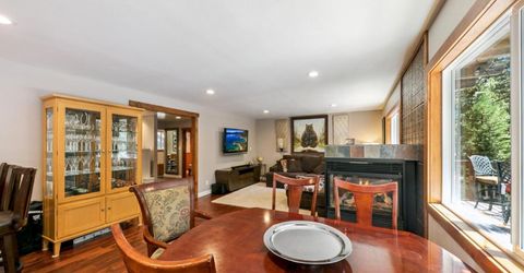 1575 Crystal Air Drive, South Lake Tahoe, CA 96150 Photo