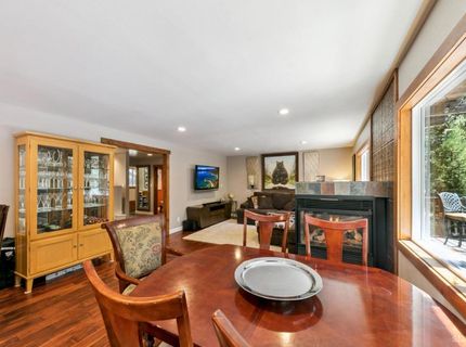 1575 Crystal Air Drive, South Lake Tahoe, CA 96150 Photo