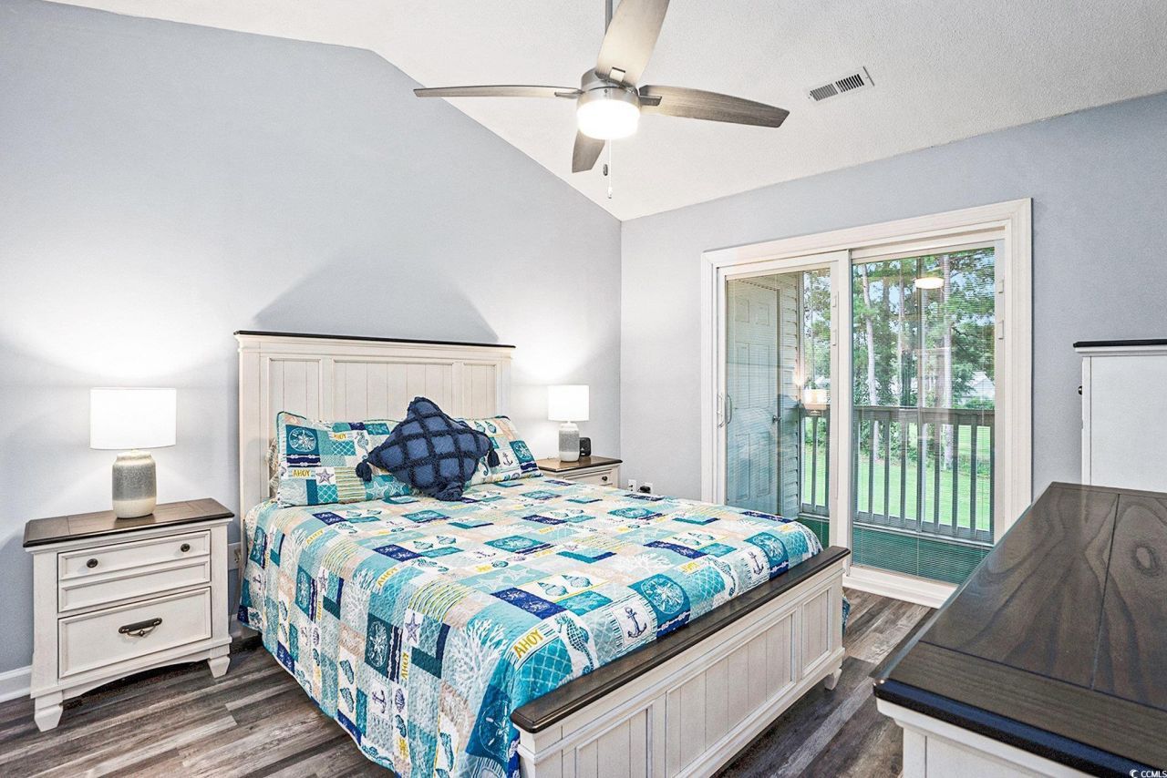 850 Fairway Dr. Photo 11