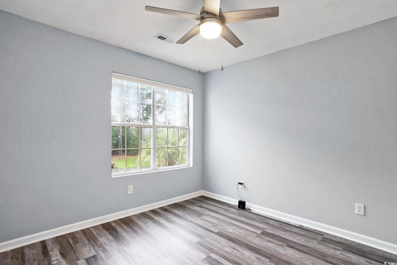 850 Fairway Dr. Photo 15