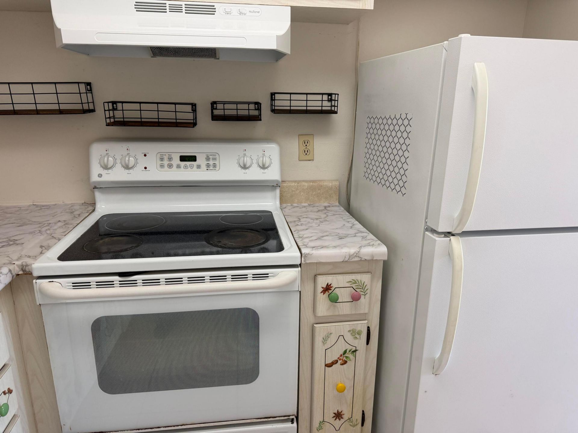 500 Village Green Circle W, Unit 212, Palm Springs, FL 33461 Photo