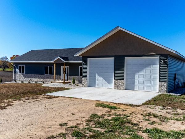 2509 S 40th Avenue, Shelby, MI 49455