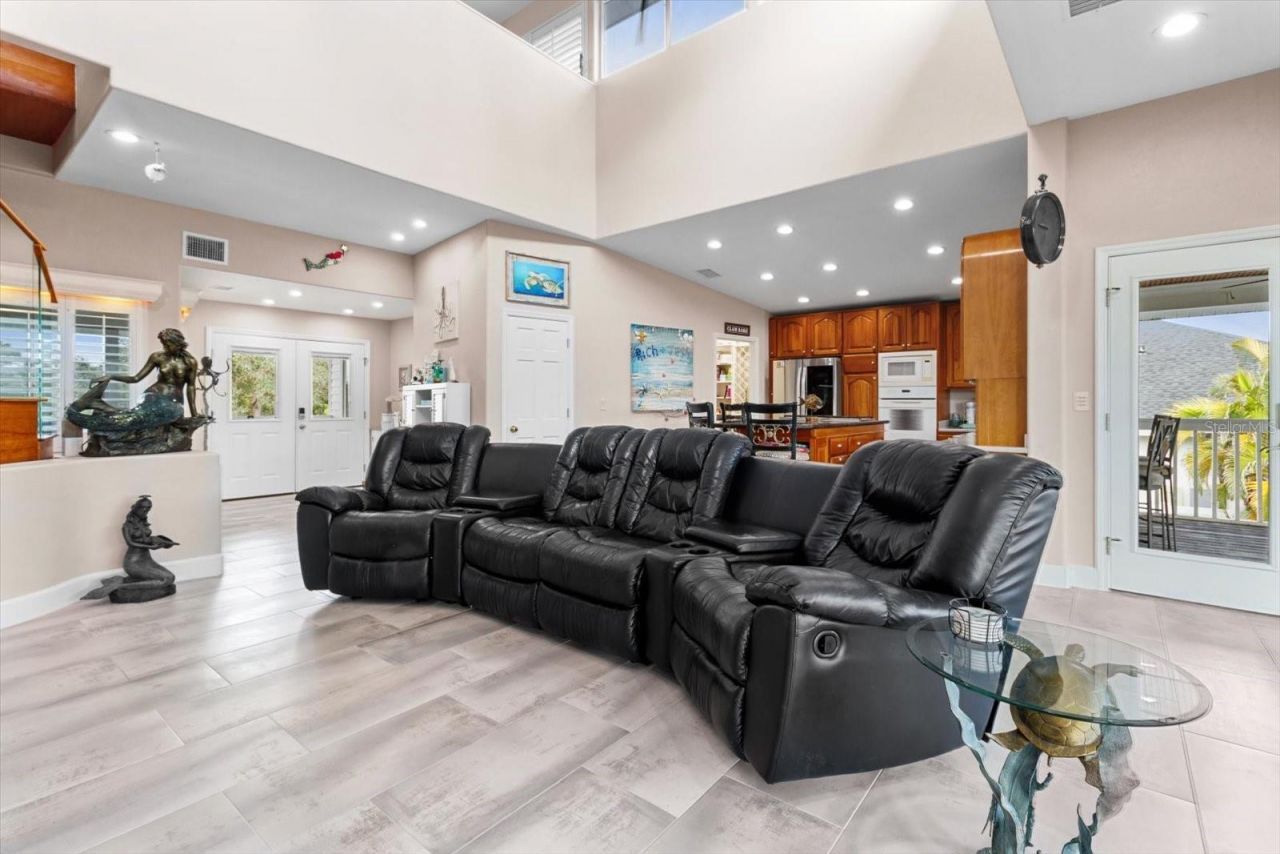 13477 Irwin Drive, Port Charlotte, FL 33953 Photo