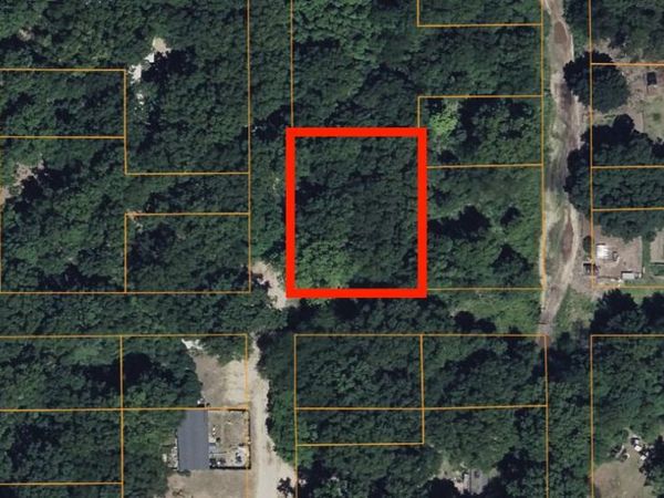 V/L .3A CR 388, Grand Junction, MI 49056