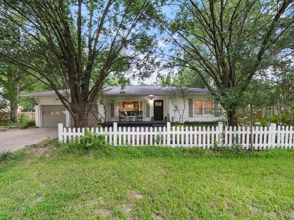 518 W Kansas Street, Van, TX 75790