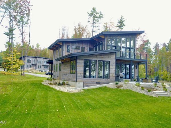 18 S Eagle Ridge, Diamond Point, NY 12824