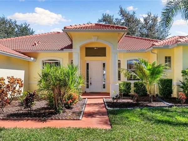 860 Grand Rapids BLVD, NAPLES, FL 34120