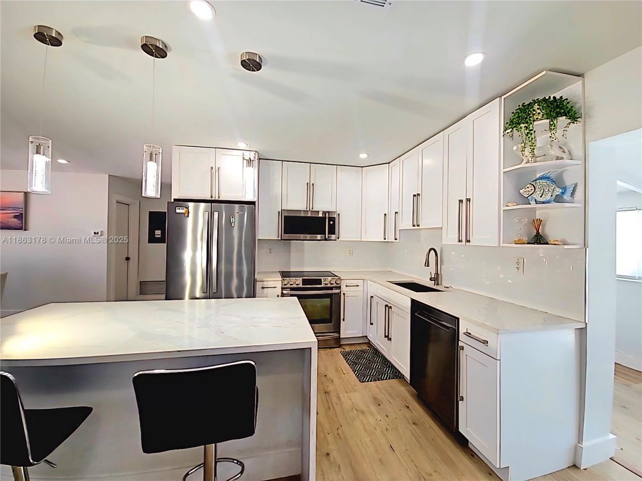 1430 NE 53rd Ct, Fort Lauderdale, FL 33334 Photo