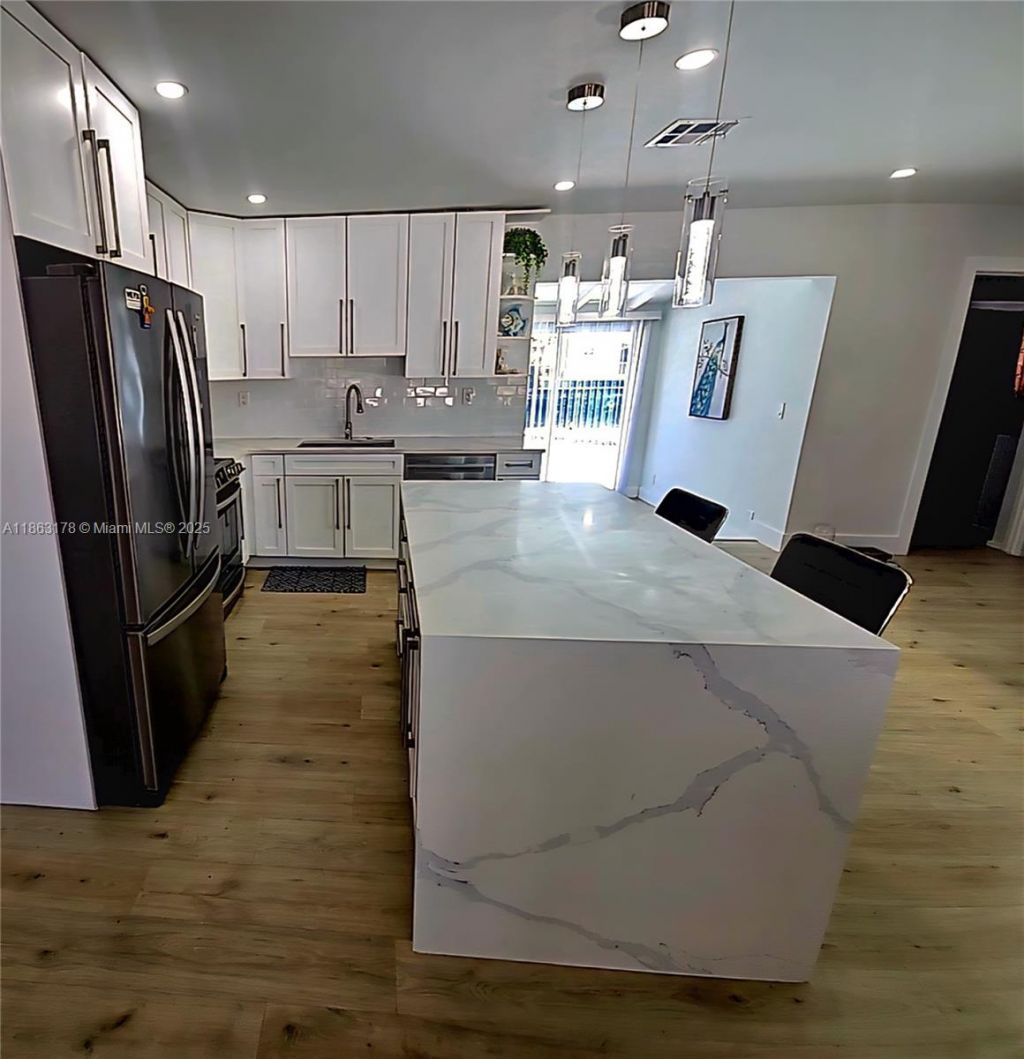 1430 NE 53rd Ct, Fort Lauderdale, FL 33334 Photo