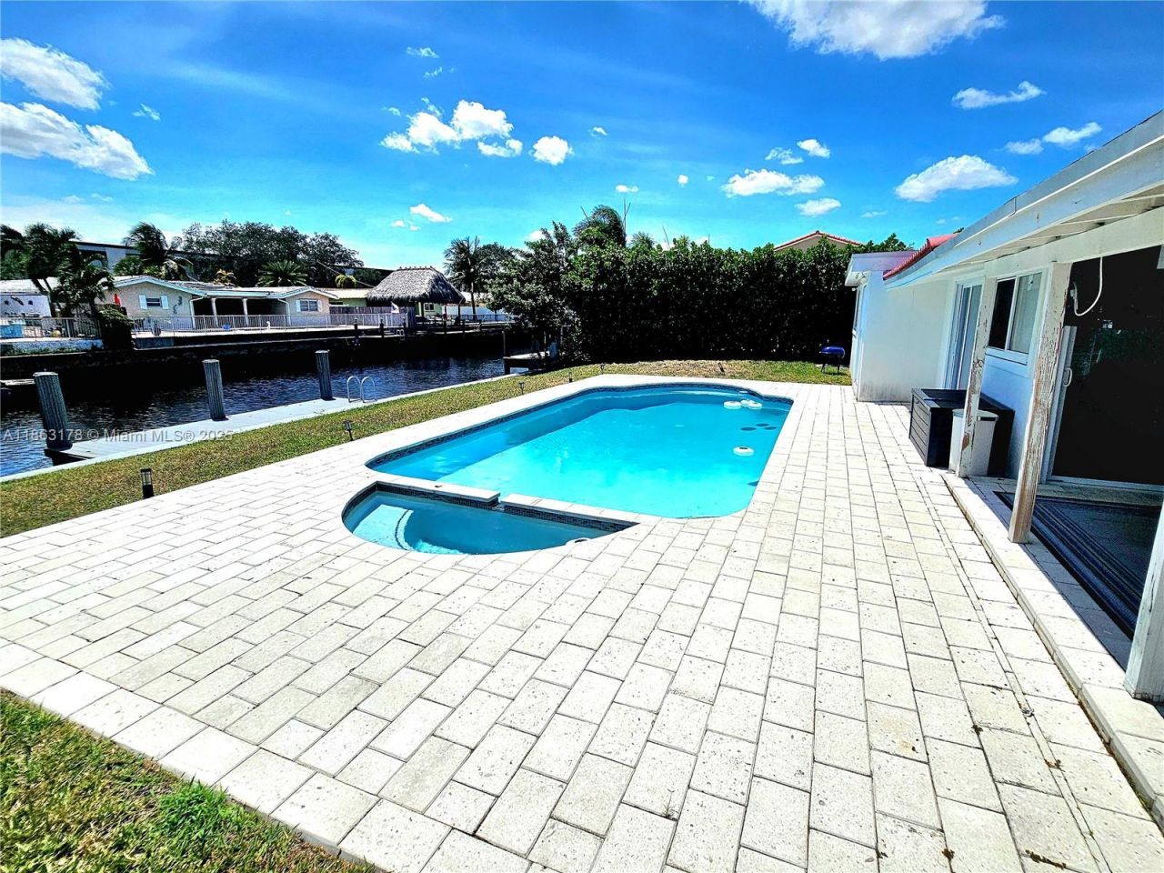 1430 NE 53rd Ct, Fort Lauderdale, FL 33334 Photo