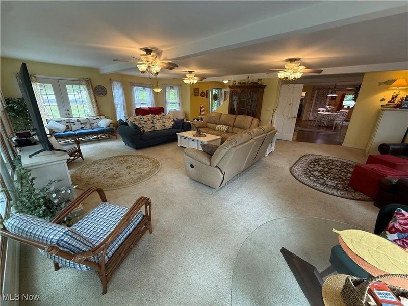 9156 Cherry Lane NE, Mineral City, OH 44656 Photo 5