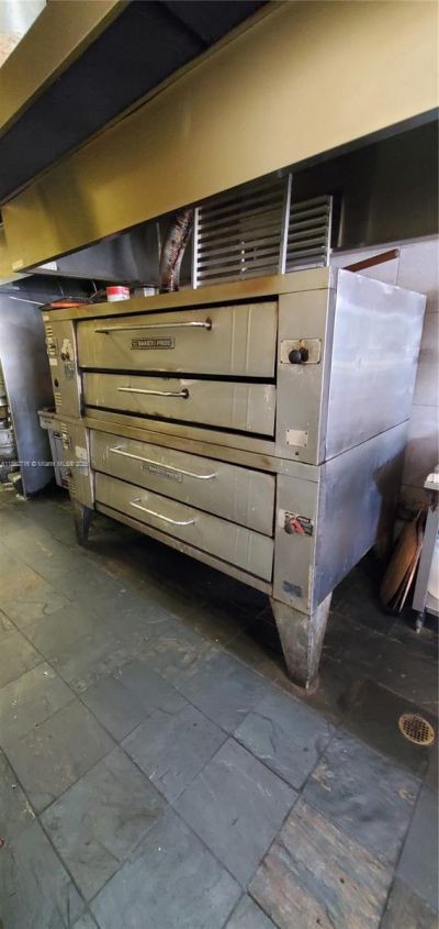 10505 NW 112th Avenue, Medley, FL 33178 Photo