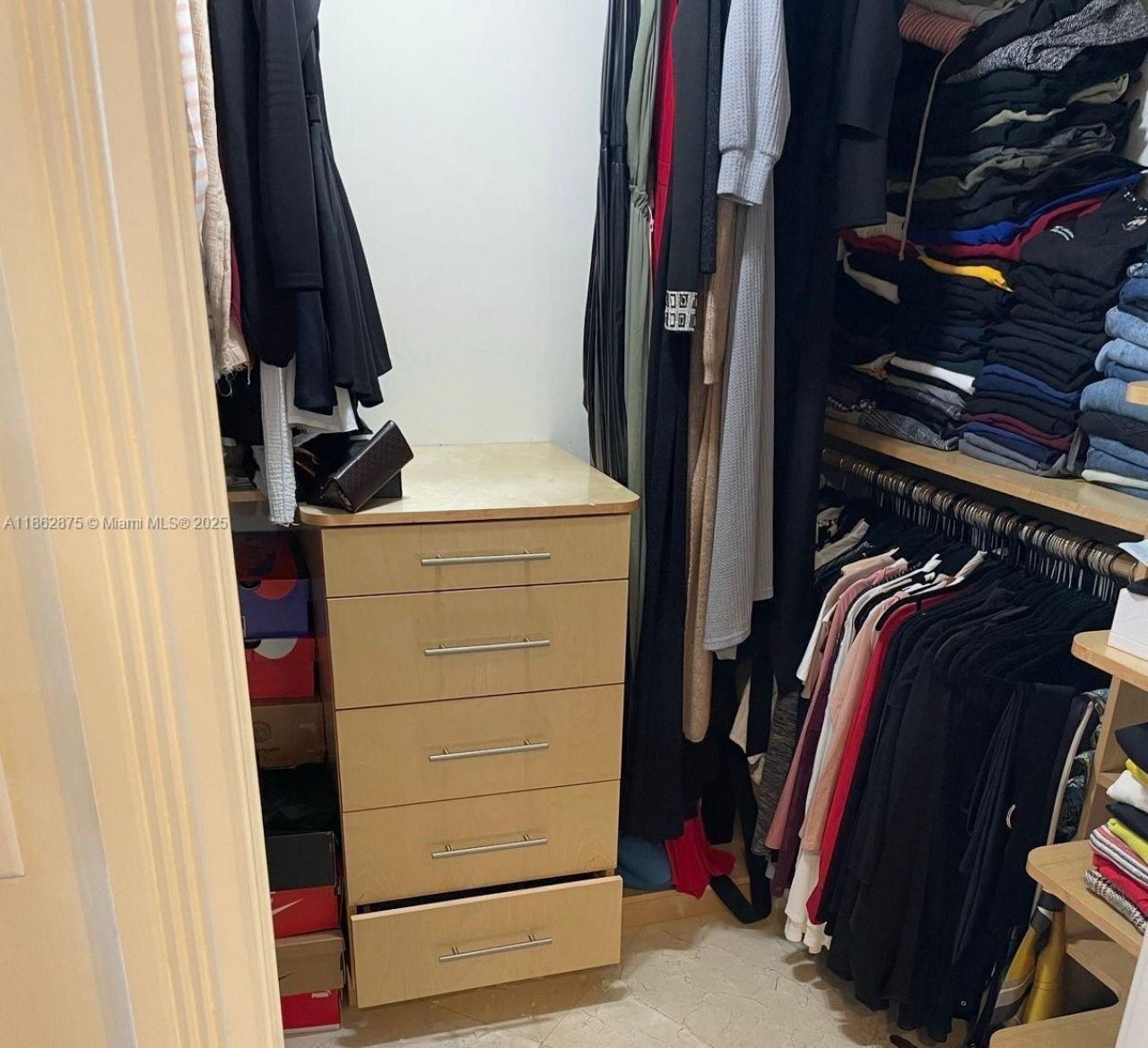 1800 S Ocean Dr, Unit 1909, Hallandale Beach, FL 33009 Photo