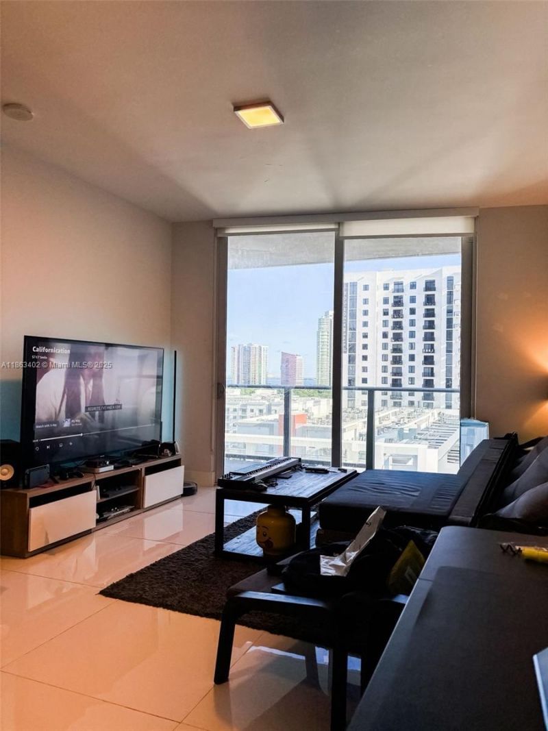 1010 SW 2 Ave, Unit 1110, Miami, FL 33130 Photo