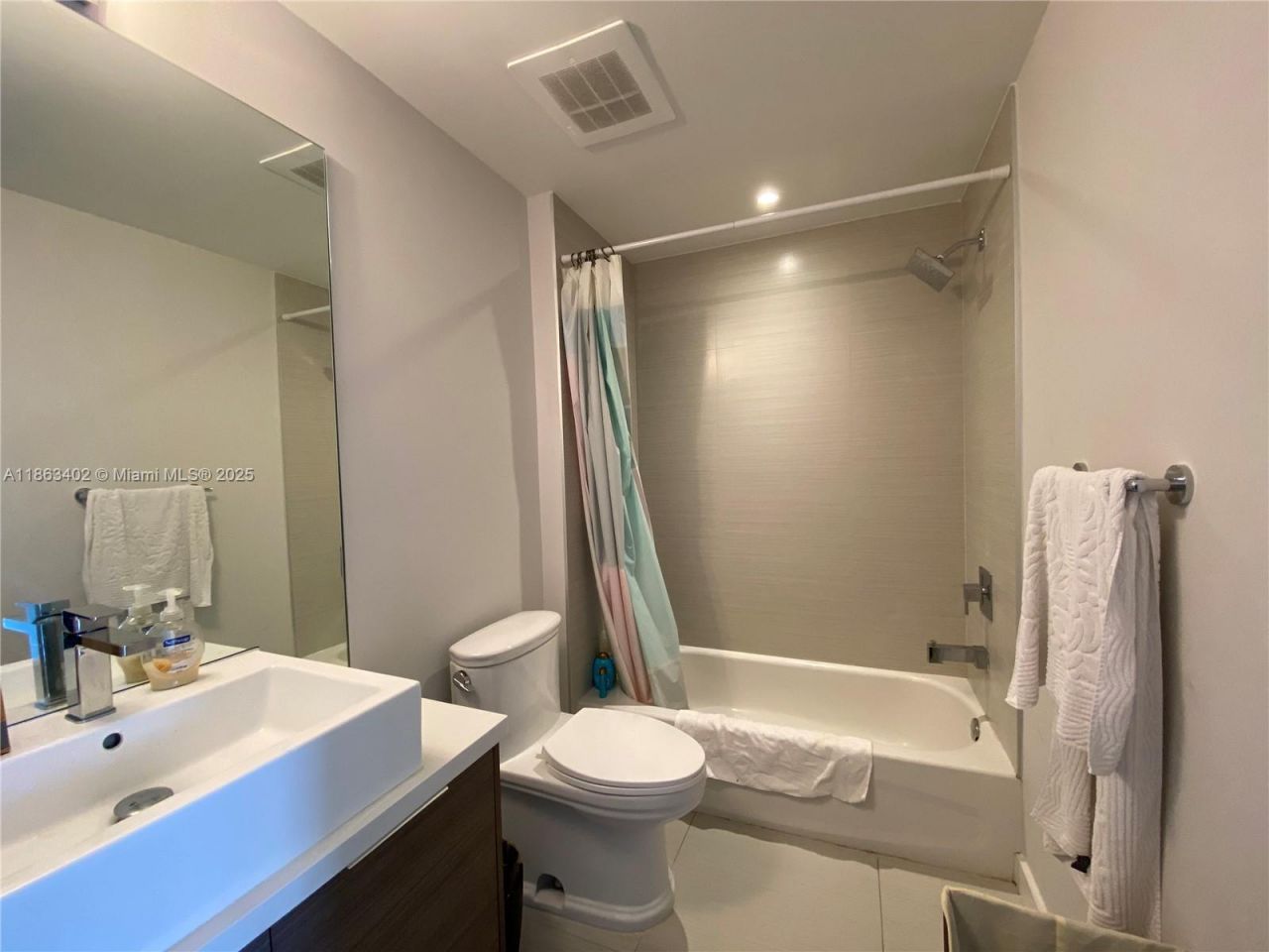 1010 SW 2 Ave, Unit 1110, Miami, FL 33130 Photo