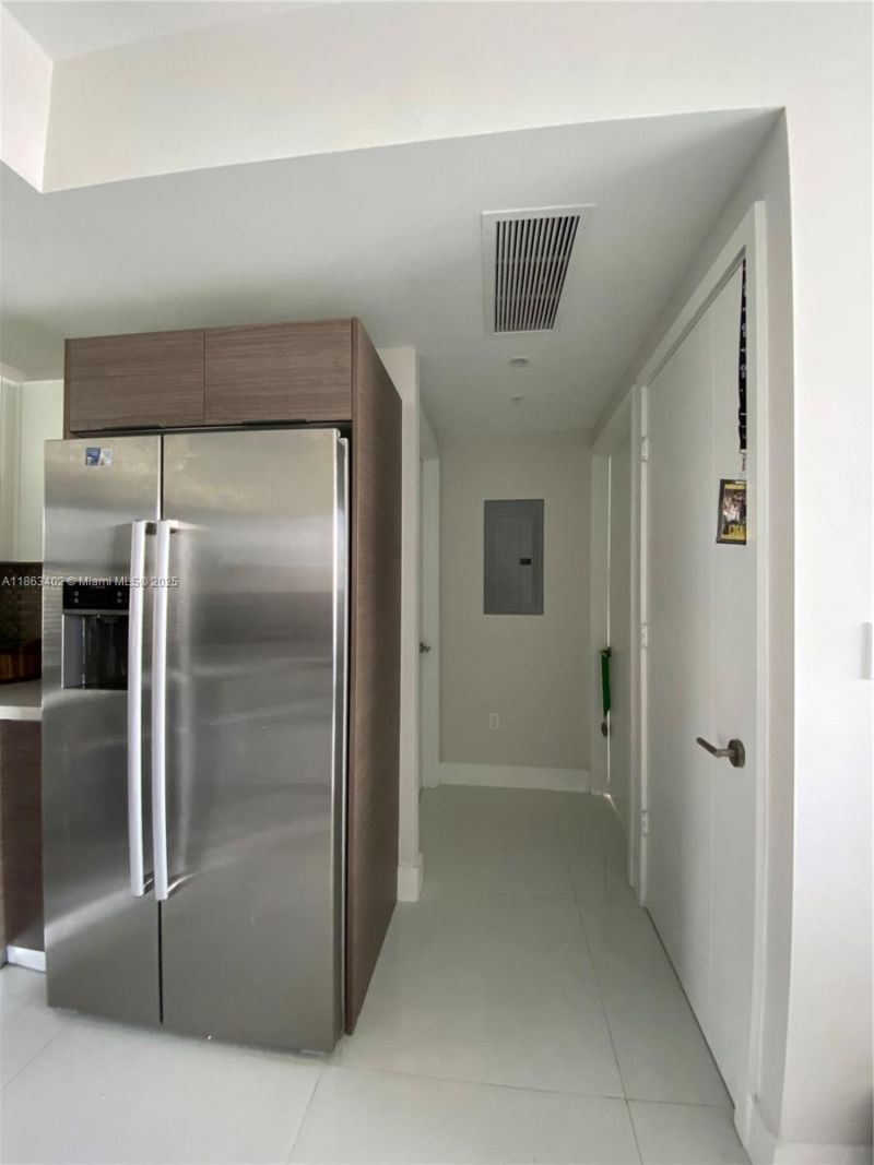 1010 SW 2 Ave, Unit 1110, Miami, FL 33130 Photo