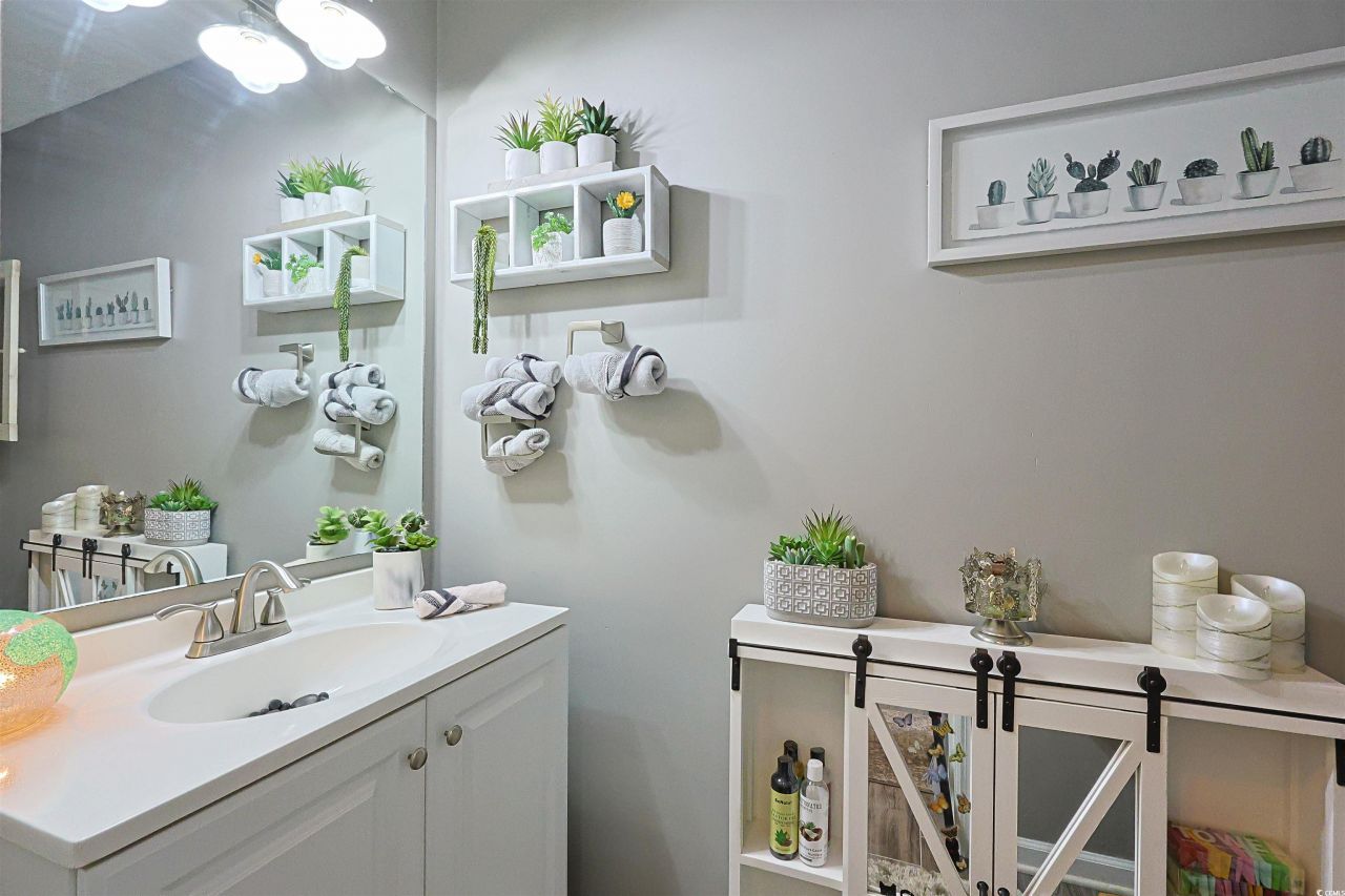 3700 Golf Colony Lane Photo 18