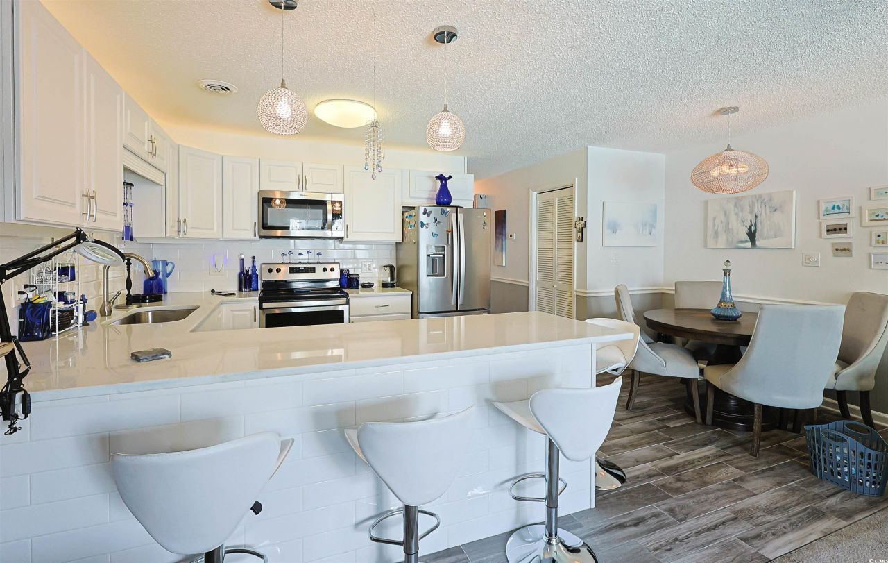 3700 Golf Colony Lane Photo 8