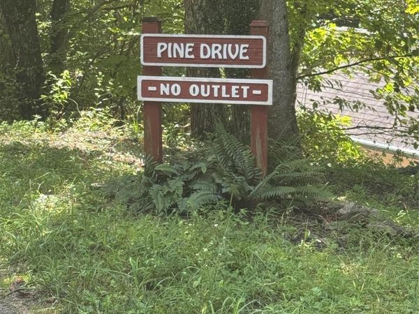 23 Red Oak Drive , Mills River, NC 28759