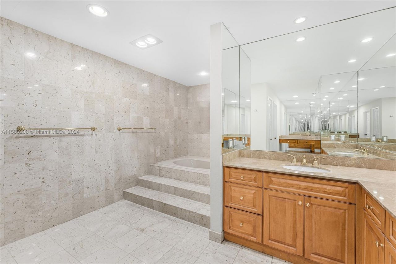 2221 Fisher Island Dr, Unit 3201, Miami Beach, FL 33109 Photo