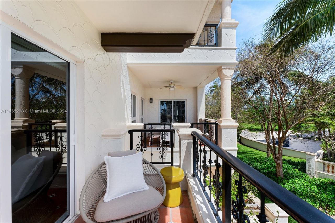 2221 Fisher Island Dr, Unit 3201, Miami Beach, FL 33109 Photo